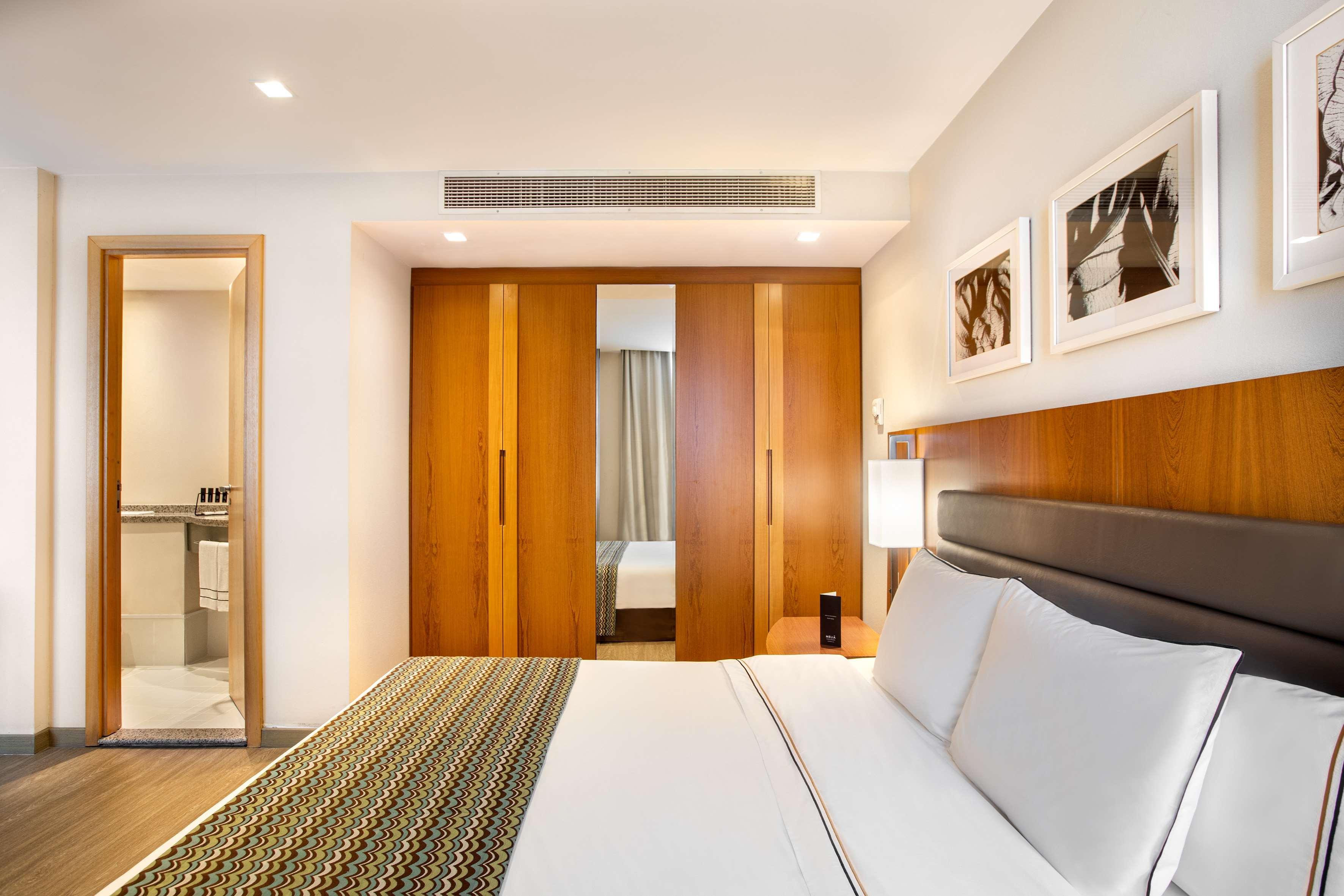 Melia Paulista Hotell São Paulo Exteriör bild A bedroom at the hotel