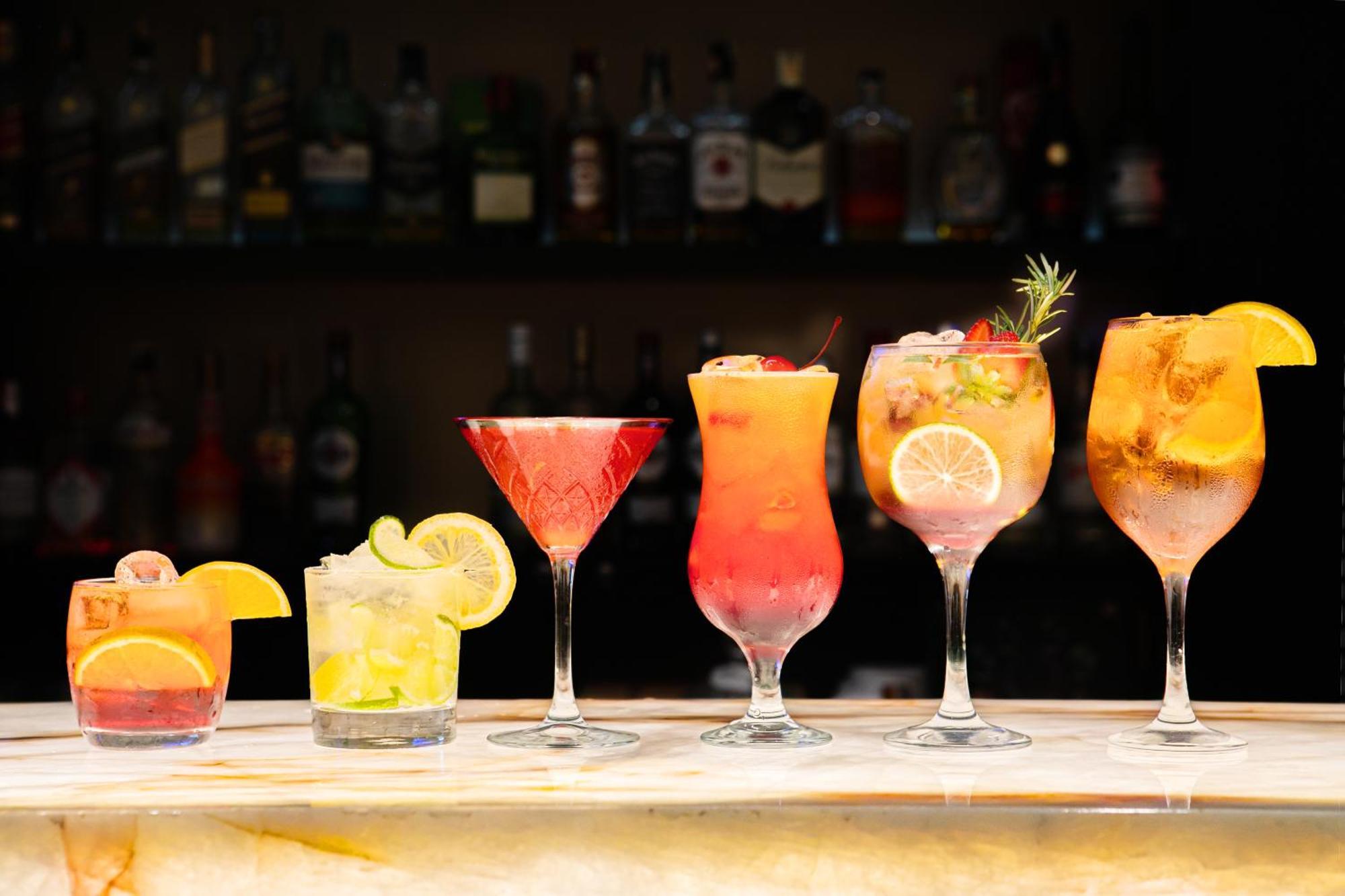 Melia Paulista Hotell São Paulo Exteriör bild A selection of cocktails