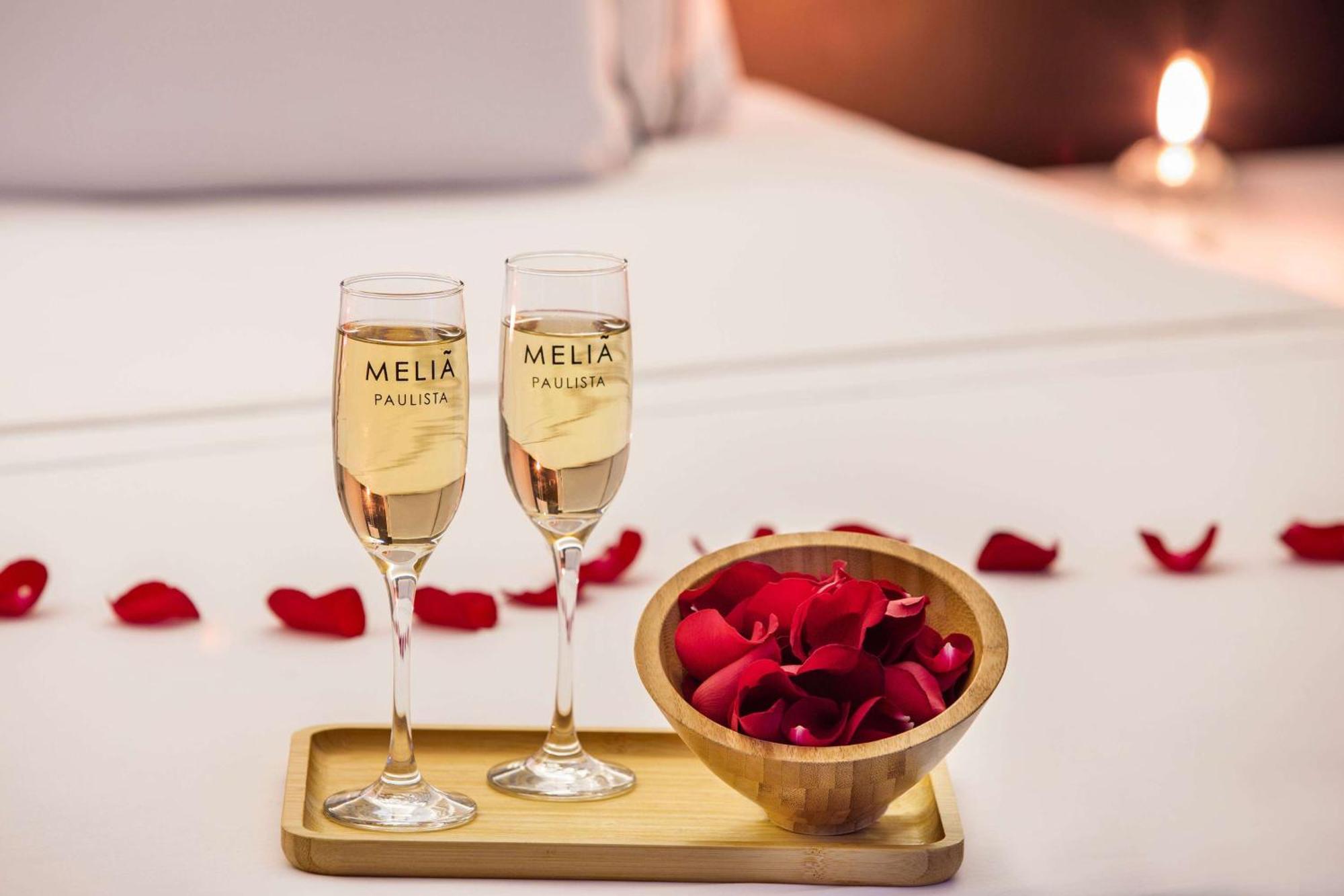 Melia Paulista Hotell São Paulo Exteriör bild A romantic setting